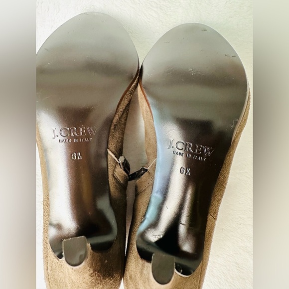 J. Crew Elegant Brown Heeled Suede Ankle Boots Size 6.5 - Picture 8 of 11